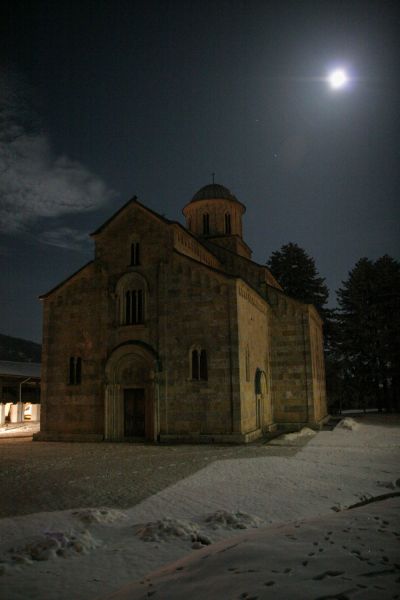 noc u decanima 27 rsz